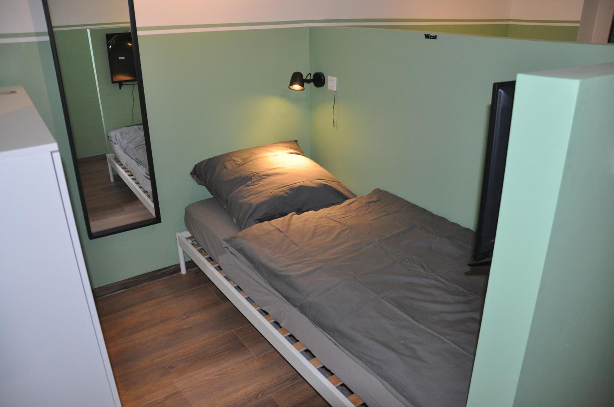 Monteurzimmer Karma Gelsenkirchen Quarto foto